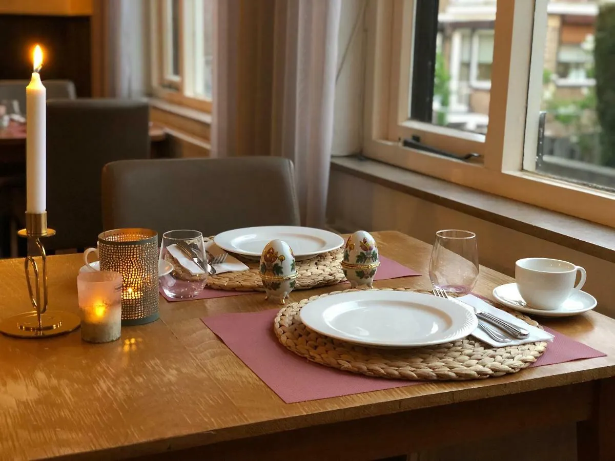 Hotel Van Dyk