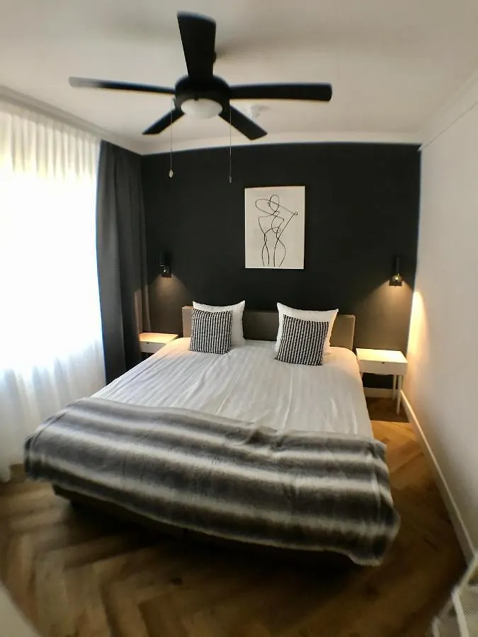 Hotel Van Dyk 3*, Valkenburg aan de Geul
