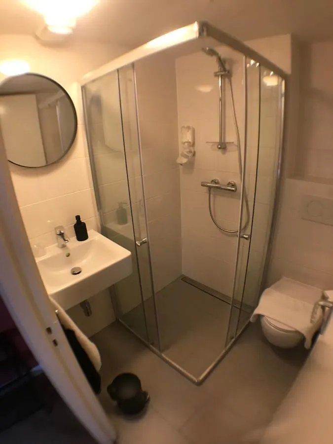 Hotel Van Dyk  Valkenburg aan de Geul